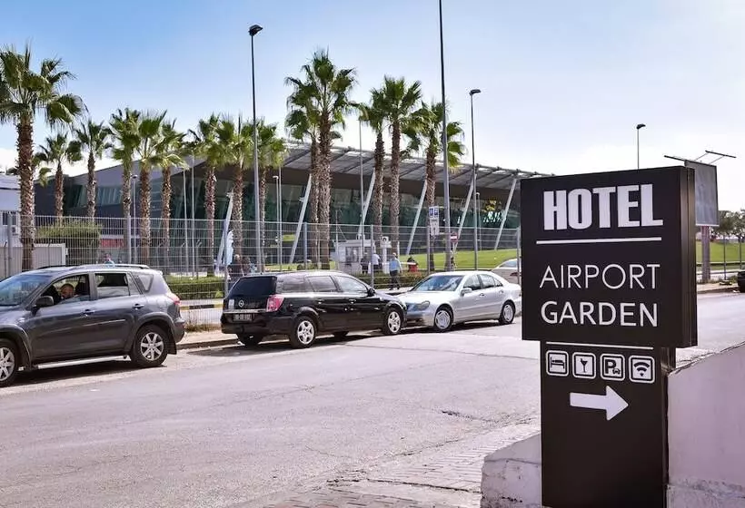 Hotelli Airport Garden