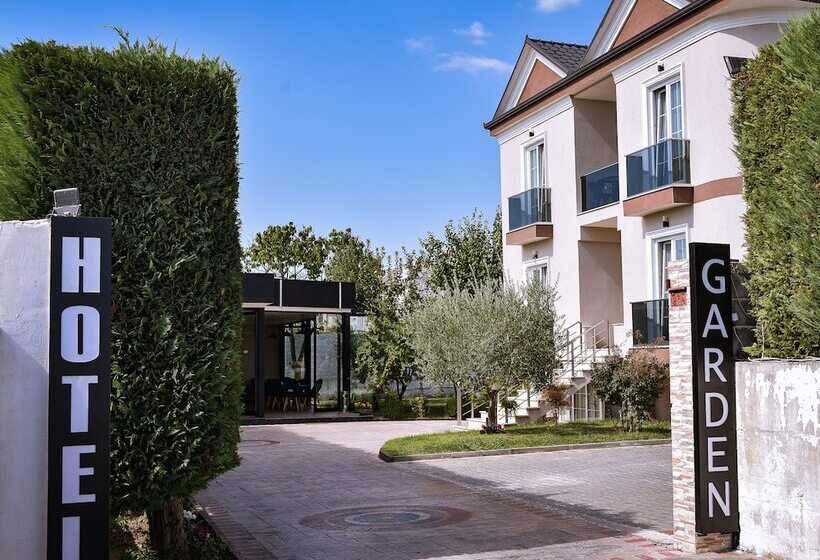 فندق Airport Garden