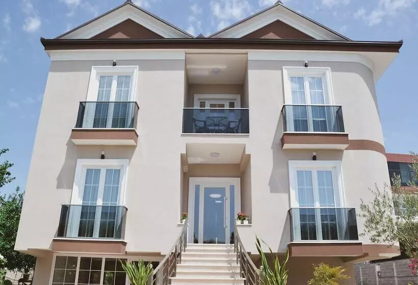 Hotelli Airport Garden