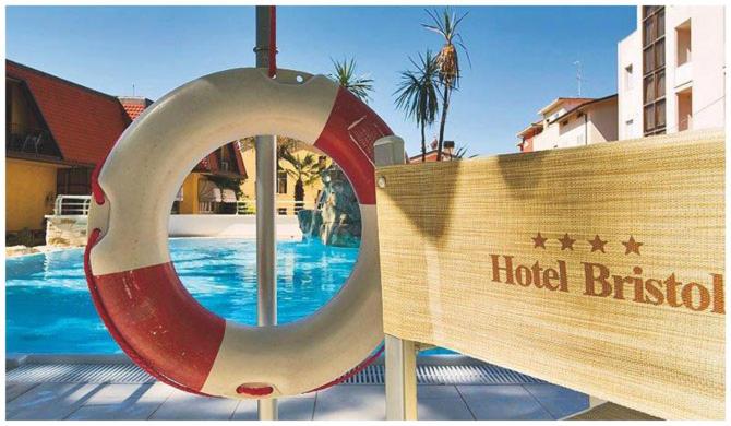 בית מלון כפרי Bristol