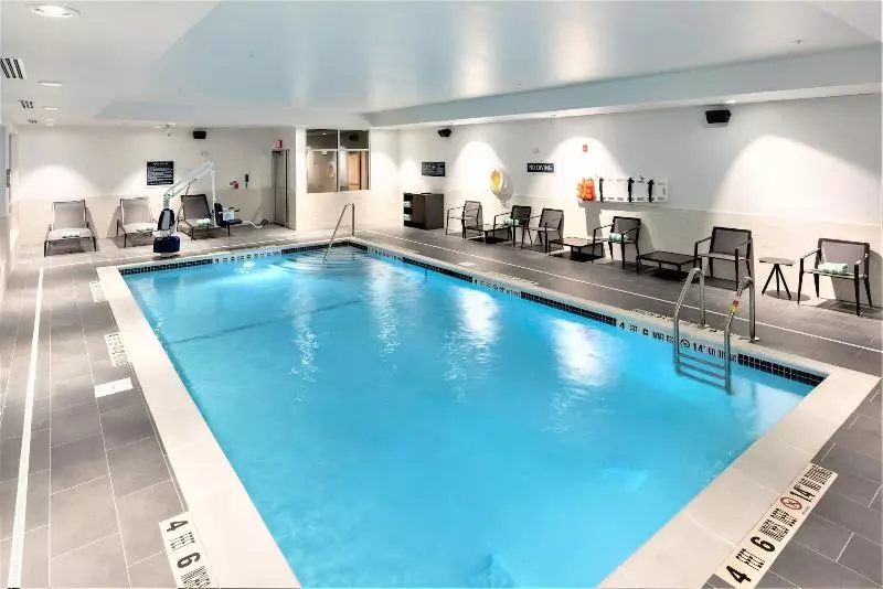 ホテル Four Points By Sheraton Albany