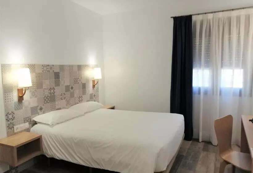 Hotelli Hostal Restaurante Villa De Brihuega