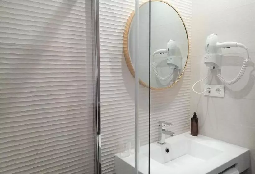 Hotelli Hostal Restaurante Villa De Brihuega