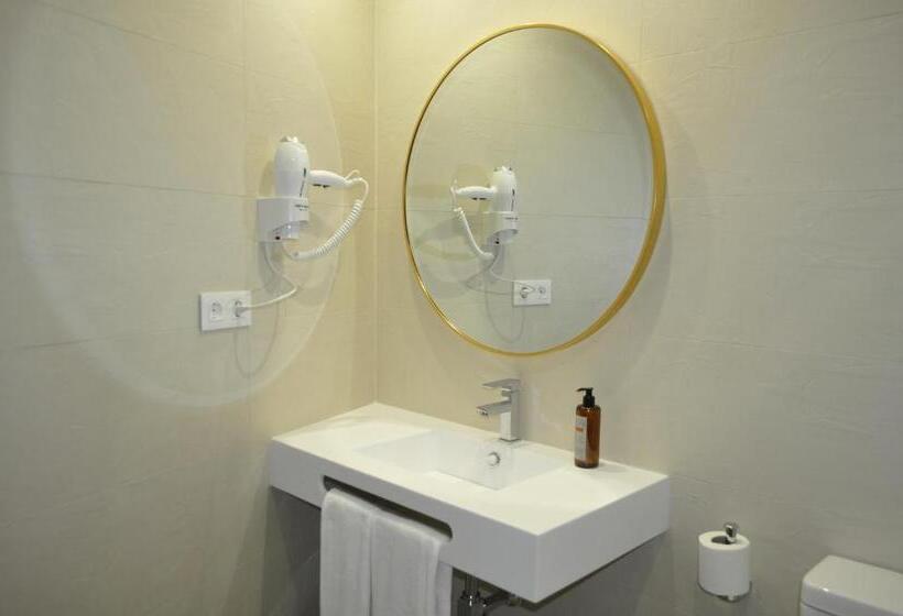 호텔 Hostal Restaurante Villa De Brihuega