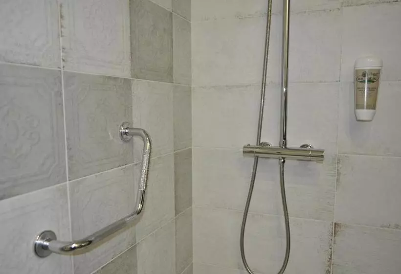 Hotelli Hostal Restaurante Villa De Brihuega