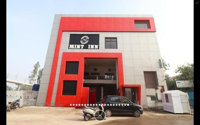 هتل Mint Inn