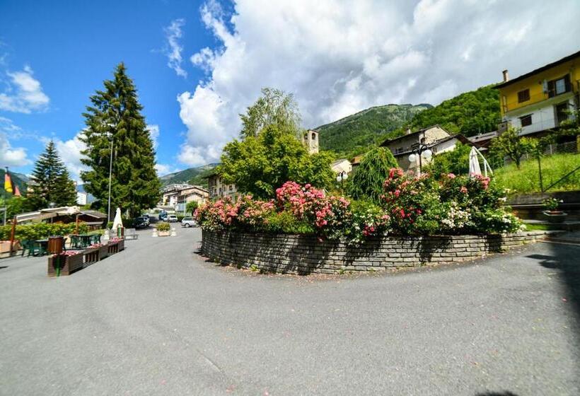 Отель Monte Nebin