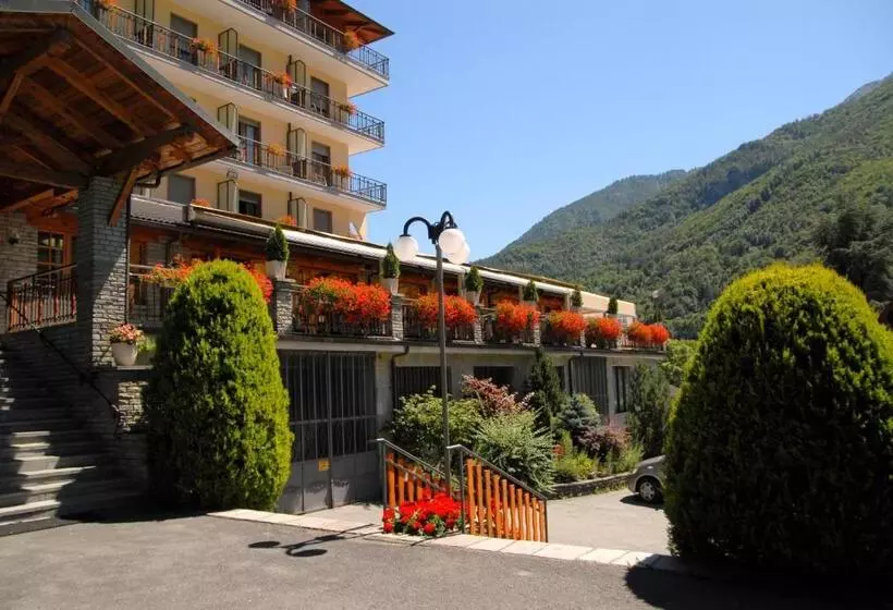 Hotel Monte Nebin