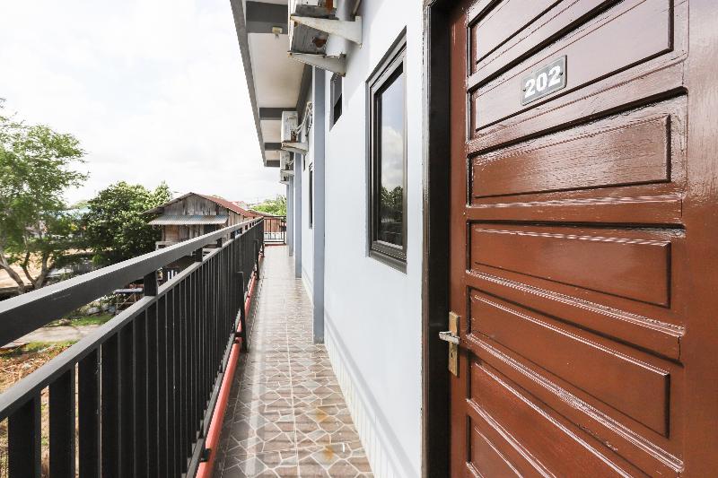 酒店 Reddoorz Near Wisma Cahaya Abadi Sepinggan Airport Balikpapan