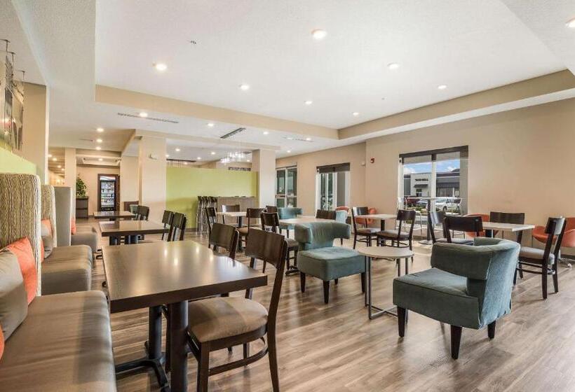 ホテル Best Western Park City Wichita North