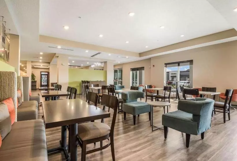 ホテル Best Western Park City Wichita North