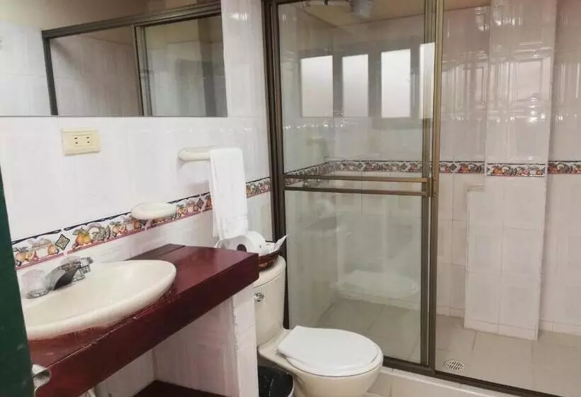 Hotelli Y Centro De Convenciones Pueblito De Yerbabuena Paraíso Natural