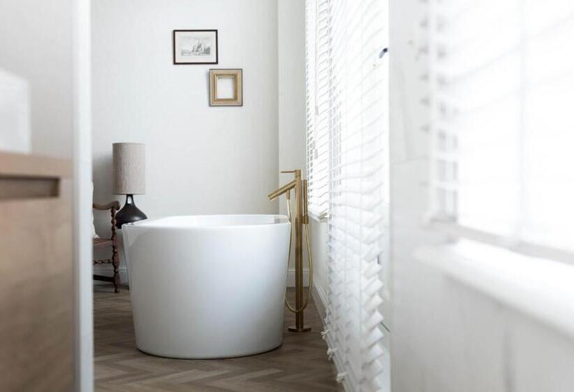 Отель Ysbrantsz Boutique