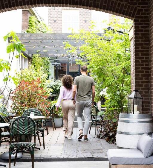 Отель Ysbrantsz Boutique