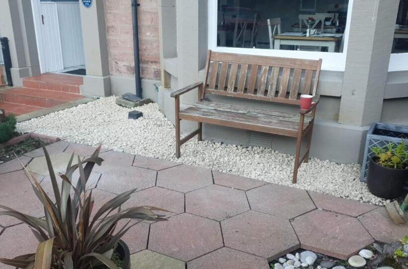 پانسیون Ardconnel House