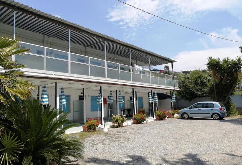 Villaggio Turistico La Vesca