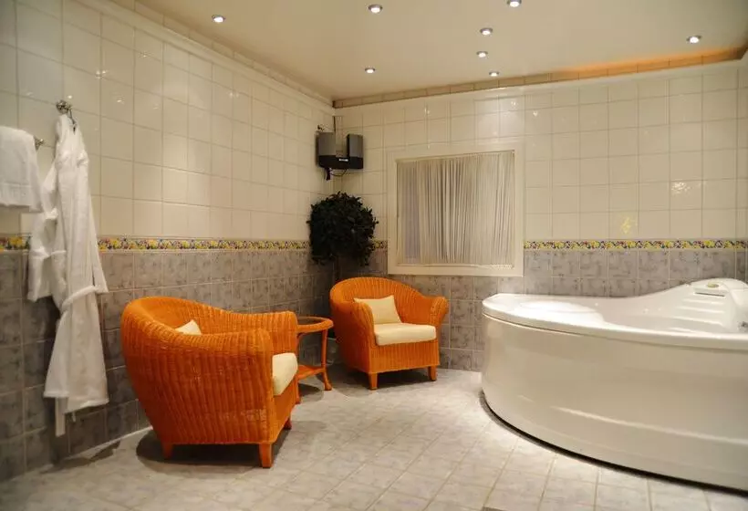 Отель Best Western Arlanda Lby