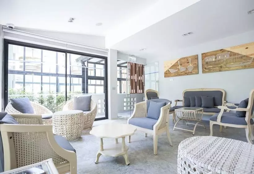 בית מלון כפרי Deevana Krabi Resort