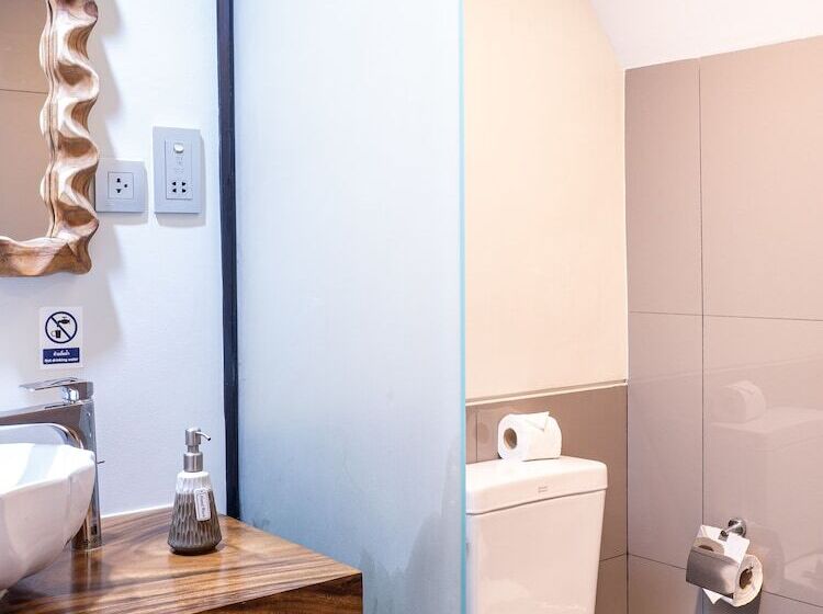 בית מלון כפרי Deevana Krabi Resort