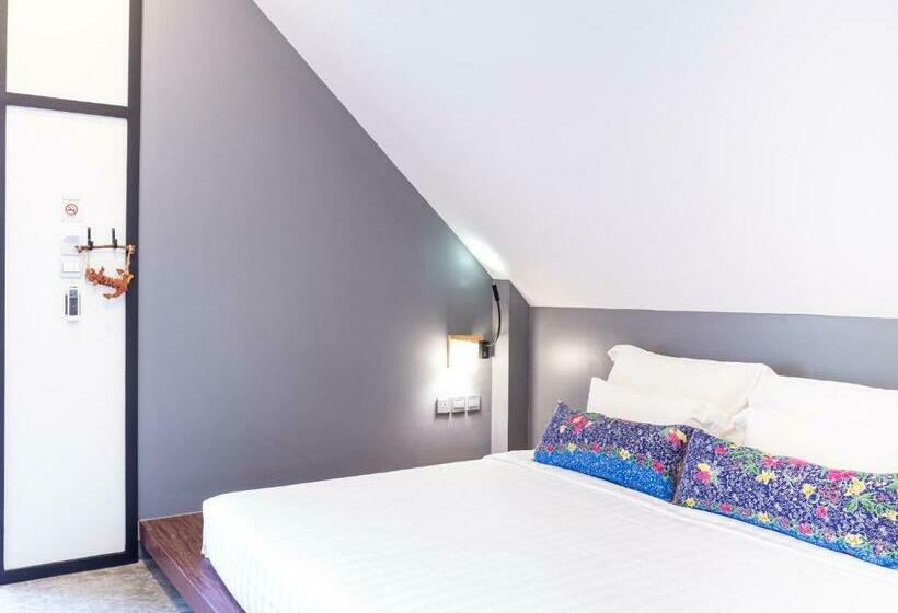 בית מלון כפרי Deevana Krabi Resort