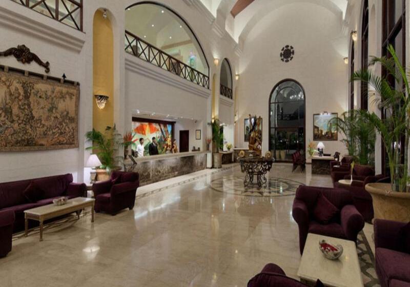 Golden Palms Hotel And Spa