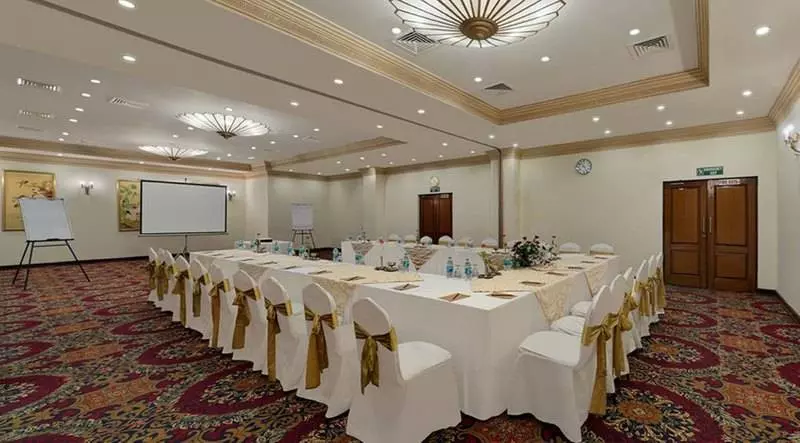 Golden Palms Hotel And Spa