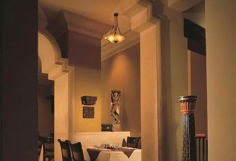 هتل Hilton Cairo Grand Nile