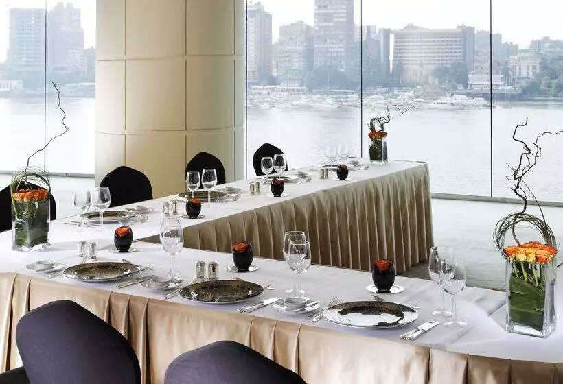 هتل Hilton Cairo Grand Nile