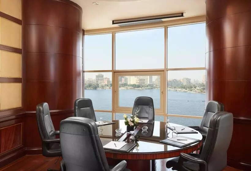 هتل Hilton Cairo Grand Nile