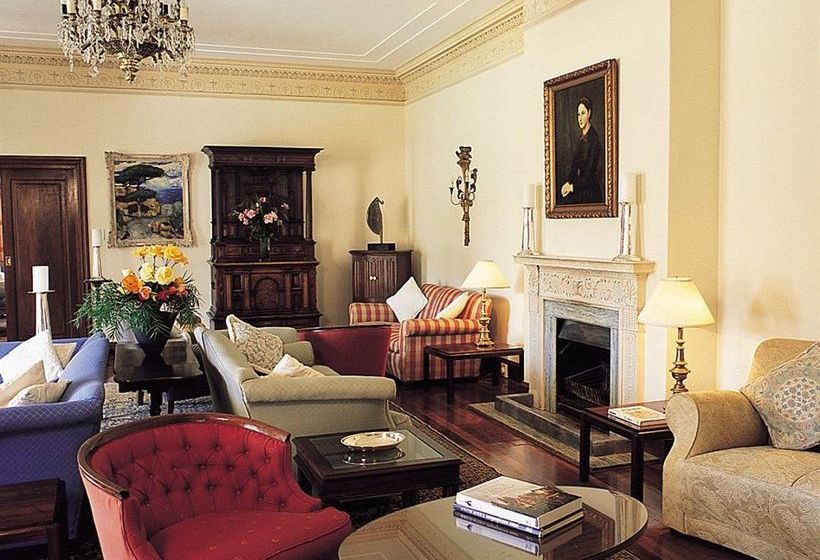 בית מלון כפרי Greenways Manor Guesthouse