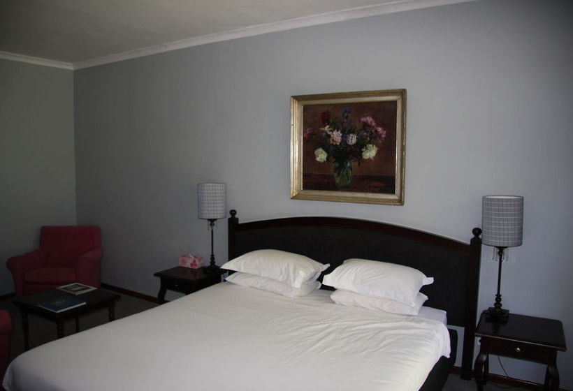 בית מלון כפרי Greenways Manor Guesthouse