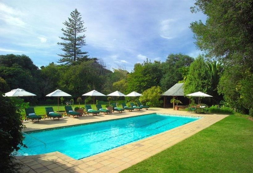 בית מלון כפרי Greenways Manor Guesthouse