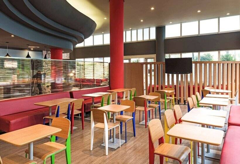 Отель Ibis Santo Andre