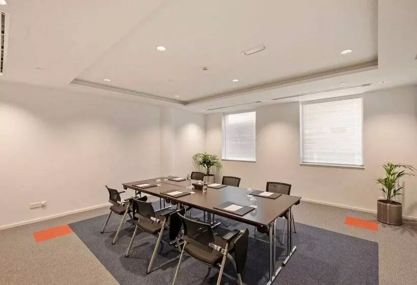 酒店 Ibis World Trade Centre