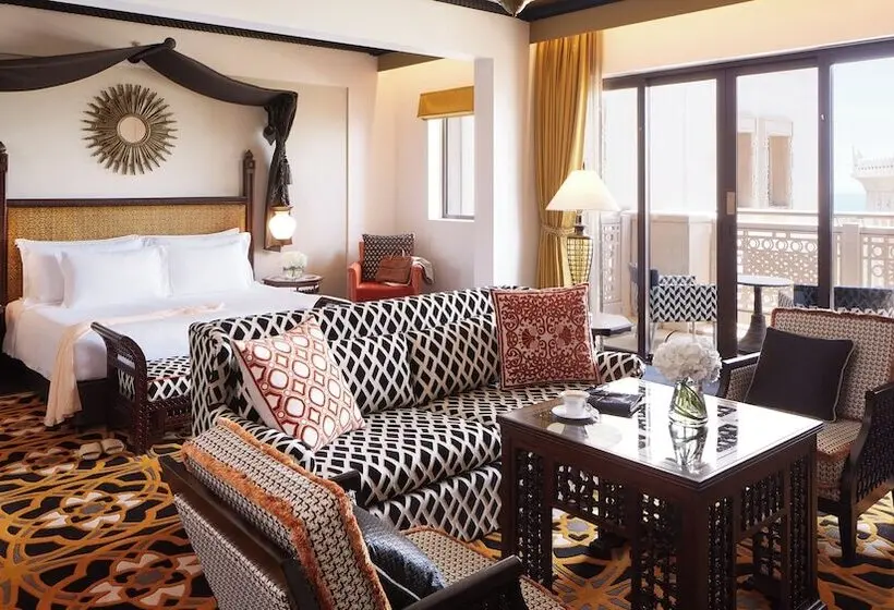 هتل Jumeirah Al Qasr Dubai