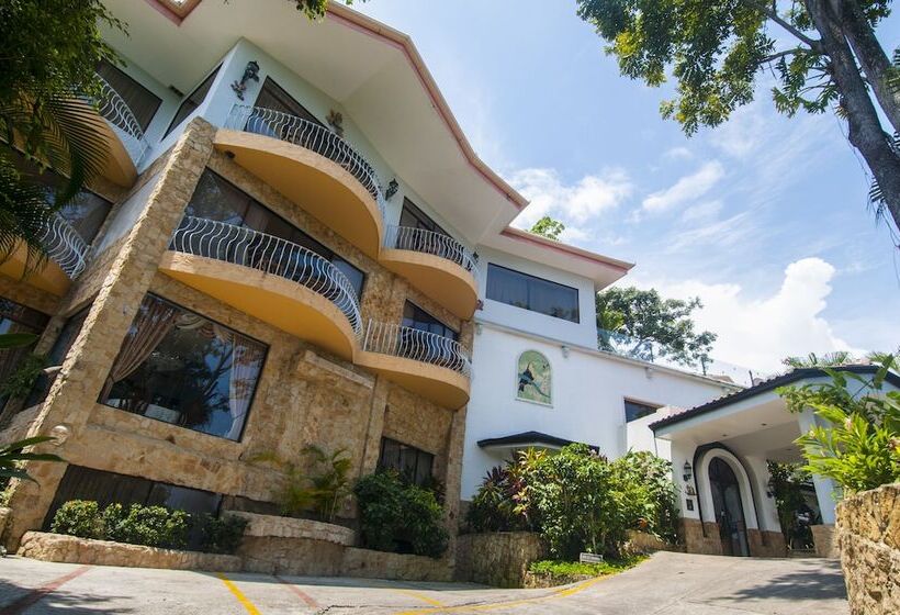 هتل Oceans Two Resort