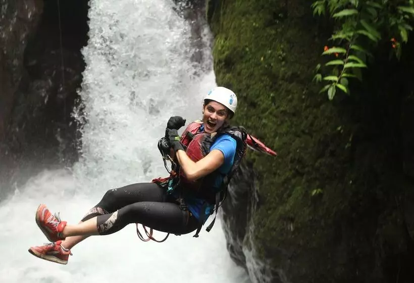 Отель Oceans Two Resort