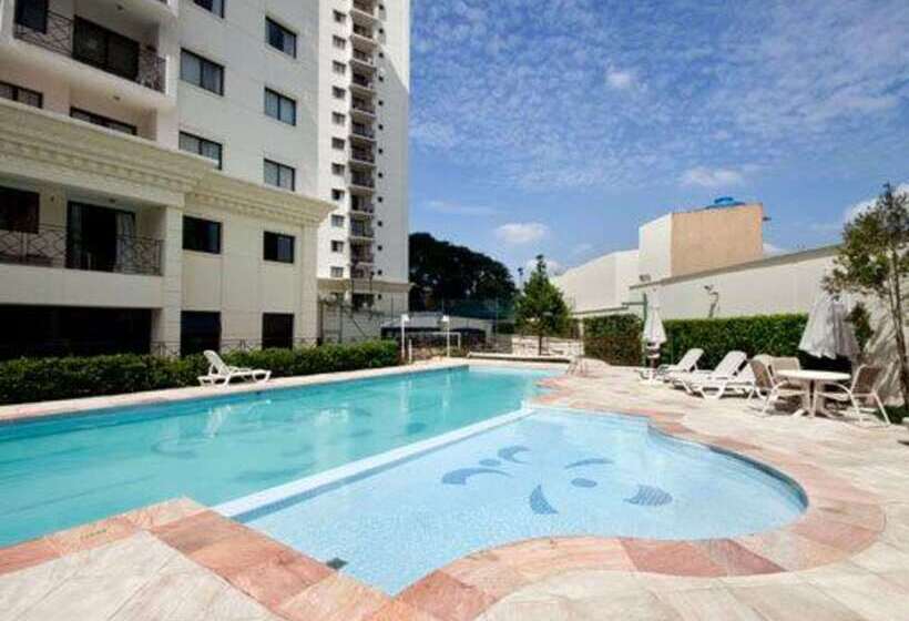 هتل Quality Suites Vila Olimpia