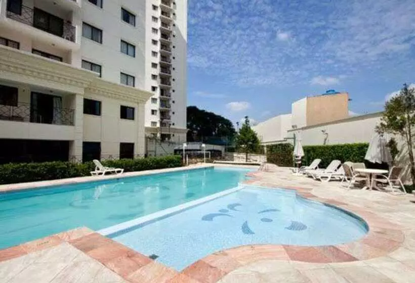 فندق Quality Suites Vila Olimpia