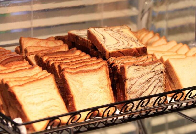 Quintessa Hotel Sapporo