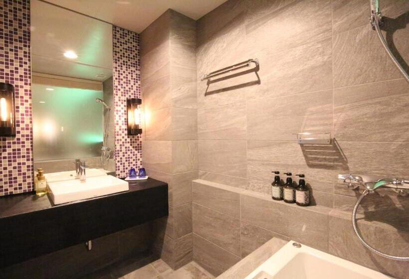 Quintessa Hotel Sapporo