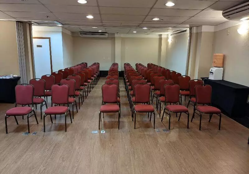 בית מלון כפרי Vitoria Praia