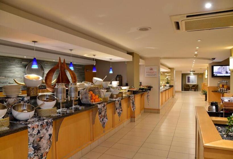 Отель Road Lodge Sandton