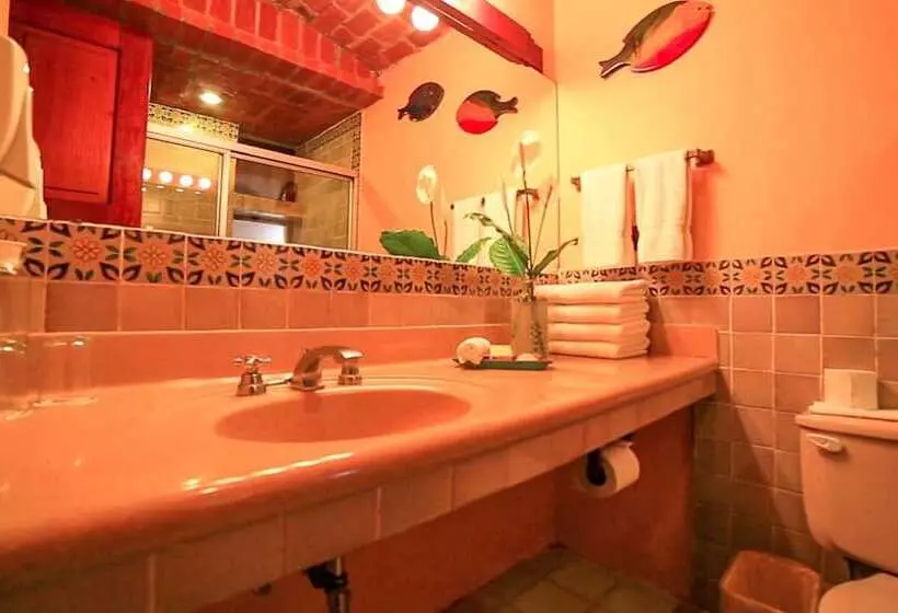 هتل San Buenaventura De Atitlan