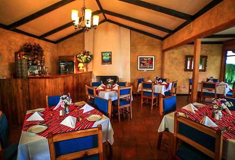 هتل San Buenaventura De Atitlan