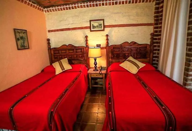 هتل San Buenaventura De Atitlan