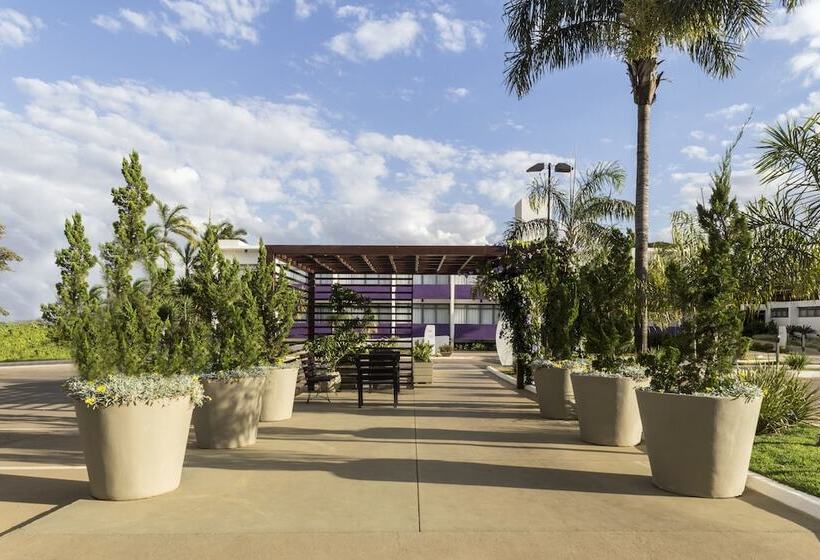 هتل Sia Park Executive