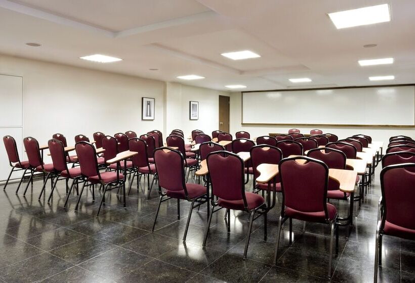 هتل Sia Park Executive