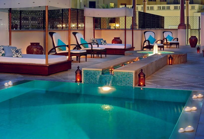 酒店 The Ritz-Carlton, Dubai