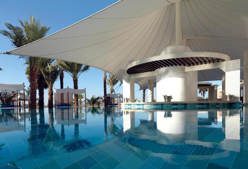 酒店 The Ritz-Carlton, Dubai